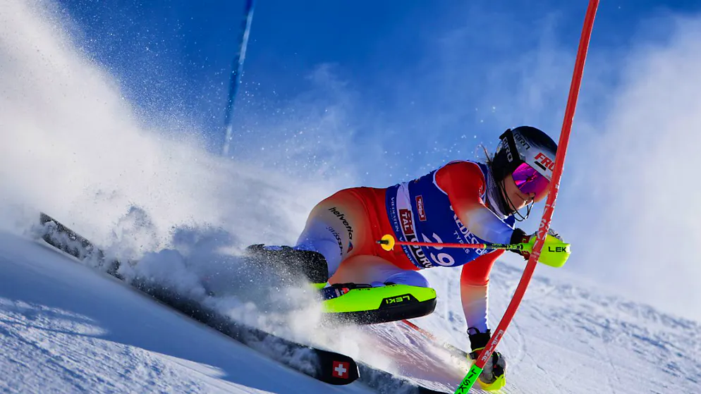 Nicole Good bricht ihre Saison wegen Fuss-Beschwerden vorzeitig ab.