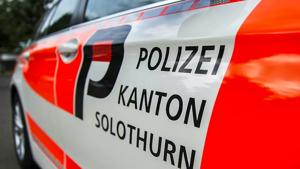 Nach einem Angriff auf ein 16-jähriges Mädchen haben die Kantonspolizei Solothurn und die Jugendanwaltschaft sechs mutmassliche Täterinnen im Alter von 14 bis 16 Jahren ermittelt. (Symbolbild)