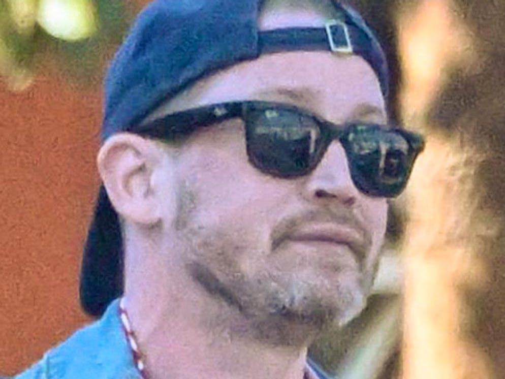 L'icône de «Maman, j'ai raté l'avion», 44 ans, et la star de la série «Dollface», Brenda Song, 36 ans, sont en couple depuis 2017.