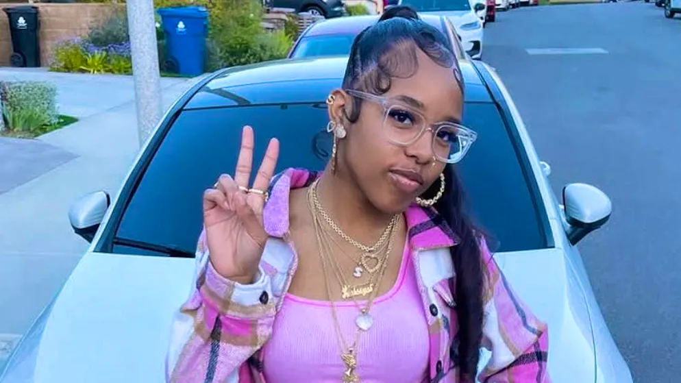 «Non posso crederci». La star di TikTok muore per il colpo di un'arma a soli 17 anni
