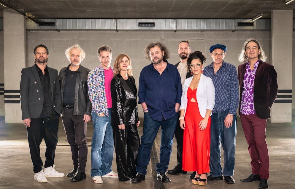 «Tag & Nacht» ist das elfte Studioalbum der Berner Mundart-Band Patent Ochsner.