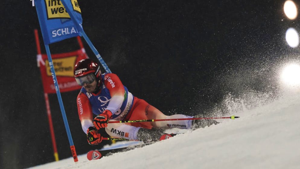 Loïc Meillard kommt mit dem Regen in Schladming am besten zurecht
