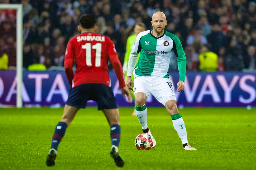 Gernot Trauner del Feyenoord sul pallone - il livello di pericolo più alto per il suo autogol.