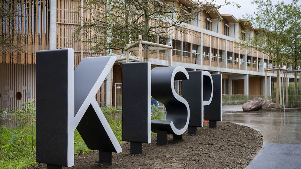 Die Kinderschutzgruppe des Zürcher Kinderspitals registrierte 2024 mehr Missbrauch von Kindern. So nahm körperliche Gewalt gegen Kinder zu. (Archivbild)