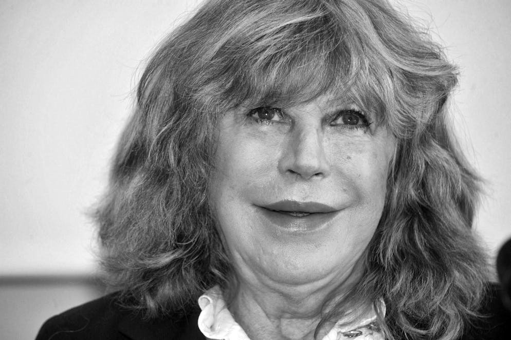 British singer Marianne Faithfull ("As Tears Go By") has died.