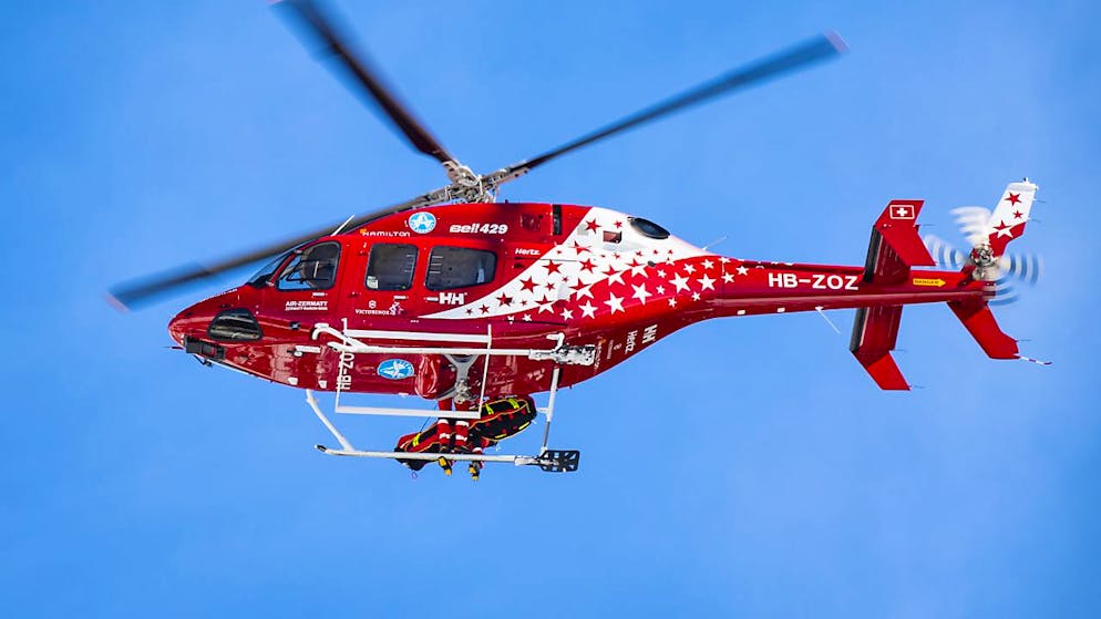 Bewusstloser Skifahrer auf der Piste: Im Einsatz stand auch ein Helikopter der Air Zermatt. (Symbolbild)