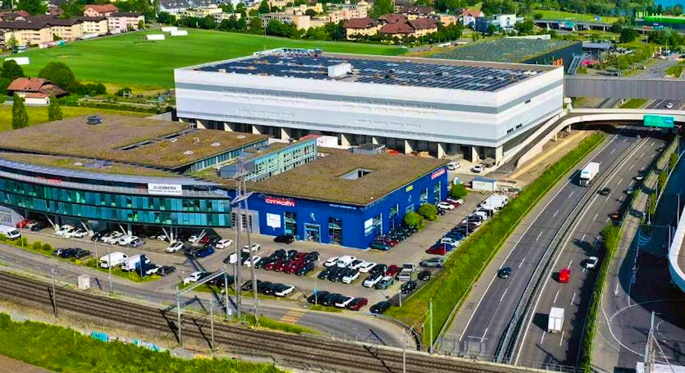 The Migros center in Schönbühl is far too big. 