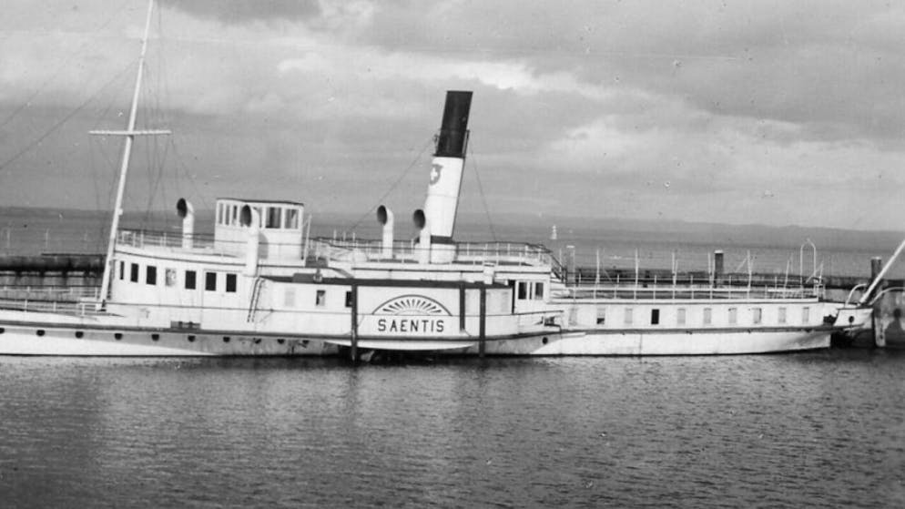 Die «Säntis» wurde im Mai 1933 im Bodensee versenkt, weil sie nicht mehr fahrtauglich war.