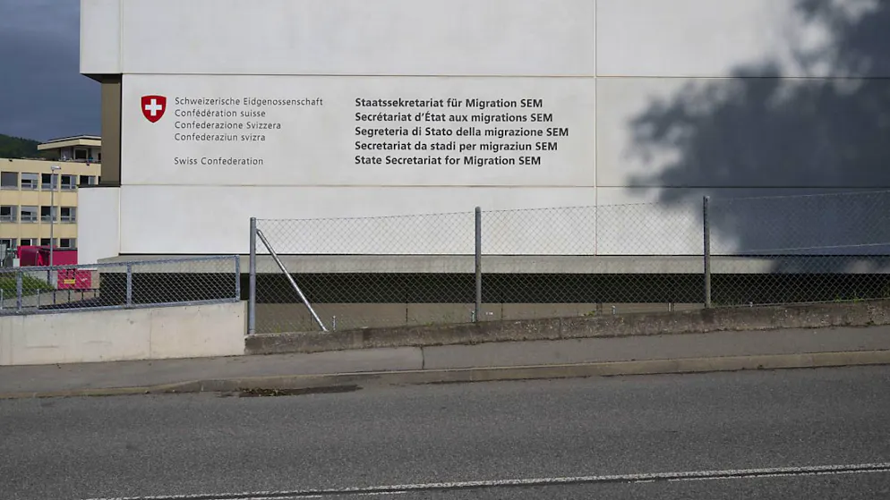 Gemäss Schätzungen des Staatssekretariats für Migration (SEM) dürfte die Zahl der neu in der Schweiz eingereichten Asylgesuche auch im laufenden Jahr abnehmen. (Themenbild)