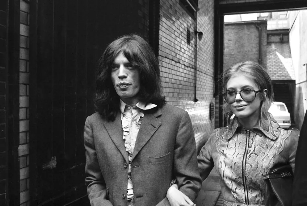 Mick Jagger, leader dei Rolling Stones, e la cantante Marianne Faithfull sono stati insieme dal 1966 al 1970 (qui in una foto del 1969).
