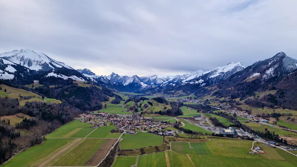 Ballons. Les champs d'Estavannens feront une bonne piste d'atterrissage.