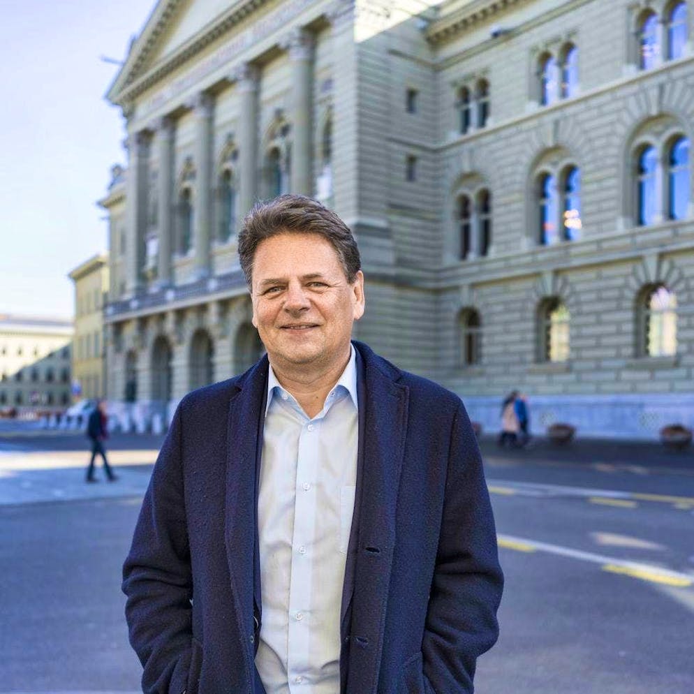 Why does almost nobody want Viola Amherd's seat? Political scientist Adrian Vatter has some explanations for the thin field of candidates.