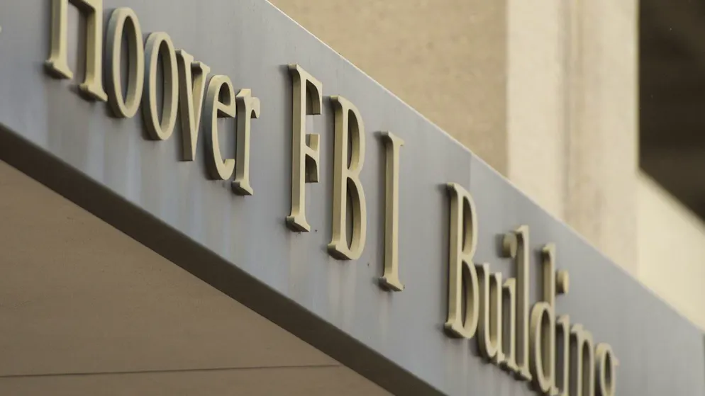 USA. Licenziati 6 alti dirigenti dell'FBI e 20 procuratori federali che hanno indagato Trump