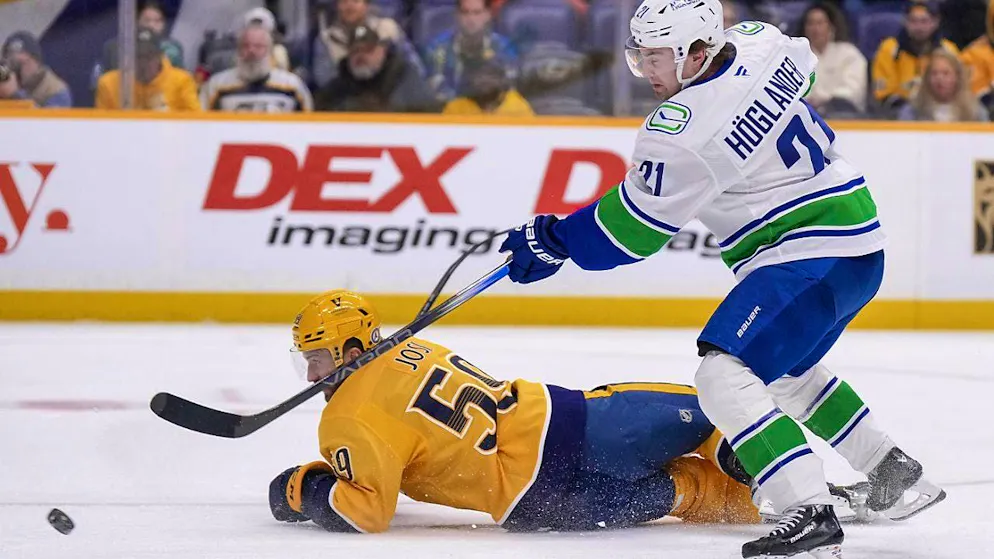 The Nashville Predators and their captain Roman Josi are also down in a figurative sense. They suffered their third defeat in a row on Saturday night