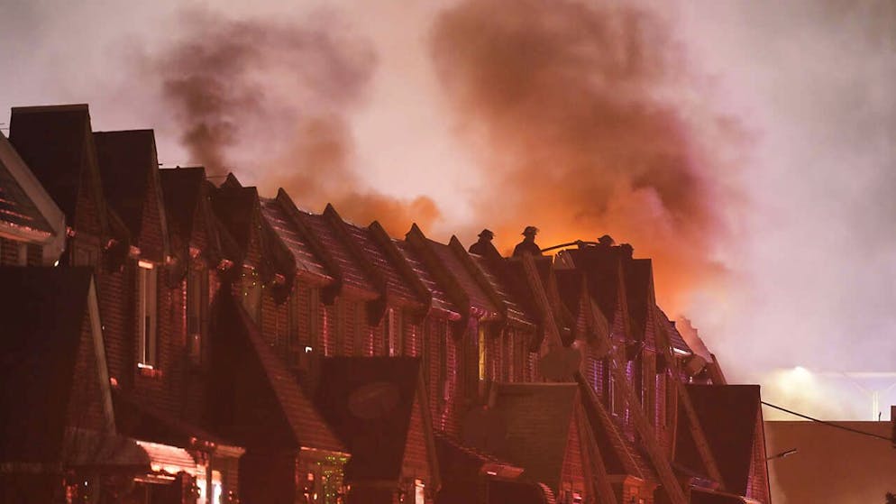Un petit avion privé s'est écrasé à Philadelphie.
