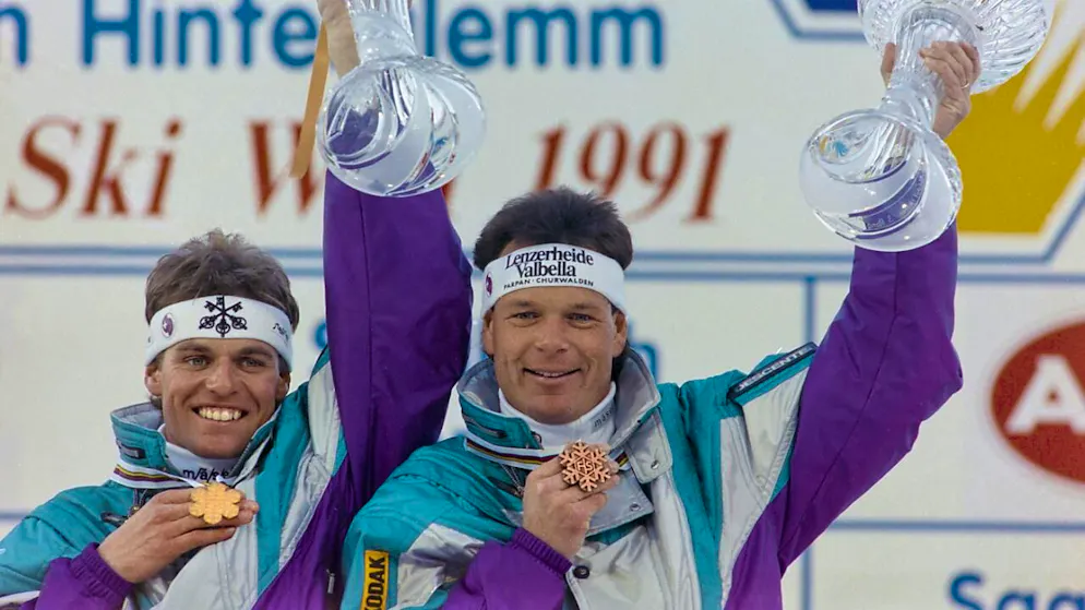 Ein Rückblick auf die Ski-WM 1991 in Saalbach-Hinterglemm - Gallery. Franz Heinzer (l.) und Daniel Mahrer (r.) gewannen Gold und Bronze in der WM-Abfahrt 1991 in Saalbach