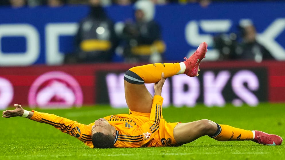 Carlo Ancelotti fulmine. «C'était une faute intentionnelle» - Kylian Mbappé agressé !