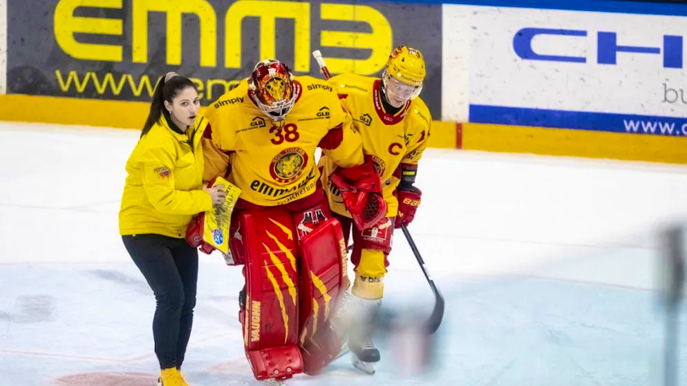 Langnau goalie Stéphane Charlin was injured at the weekend and will therefore miss the upcoming international games