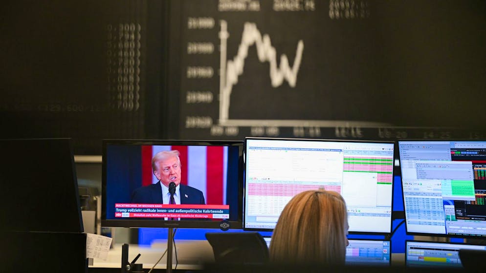 Guerra commerciale. I dazi di Trump affondano le Borse mondiali, l'euro sfiora i minimi dal 2022