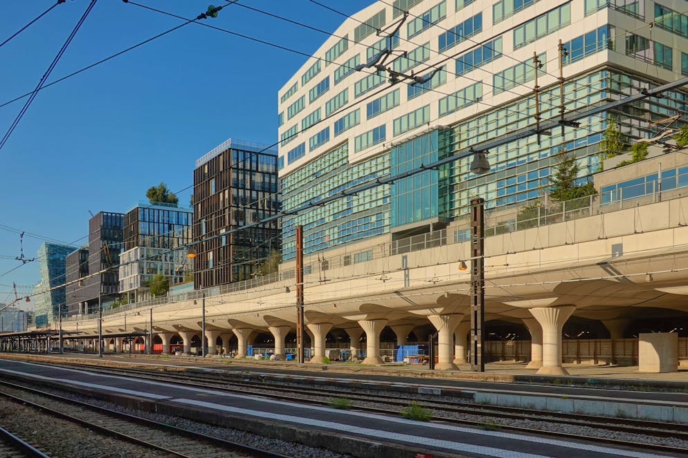 Immer wieder werden die Beamten in den Bahnhöfen zur Zielscheibe von Angriffen. Hier der Fernbahnhof Austerlitz in Paris.