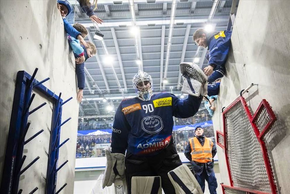 Tra i pali il biancoblù Gilles Senn.