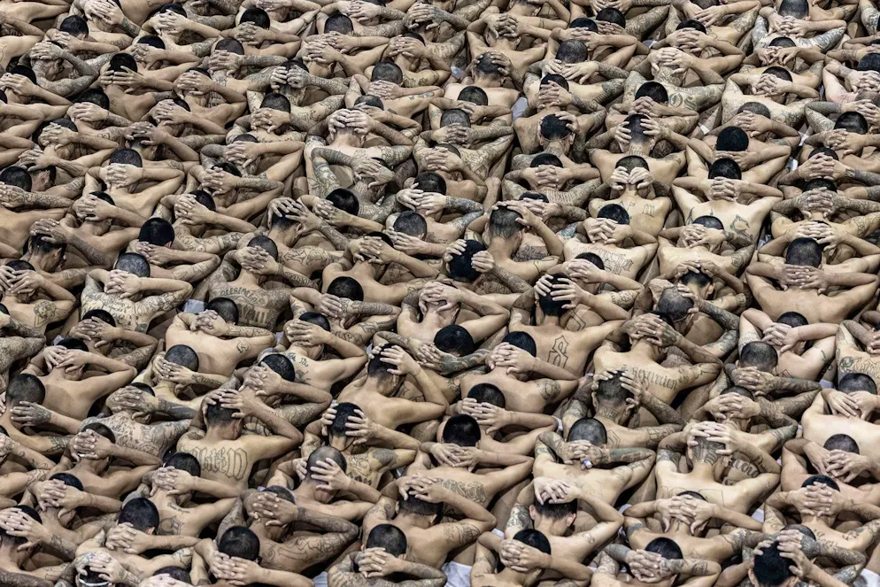 Le CECOT, centre de confinement du terrorisme est une prison à sécurité maximale salvadorienne située à Tecoluca. Inaugurée en février 2023, d'une superficie de 1,6 km², elle peut accueillir 40' 000 détenus.