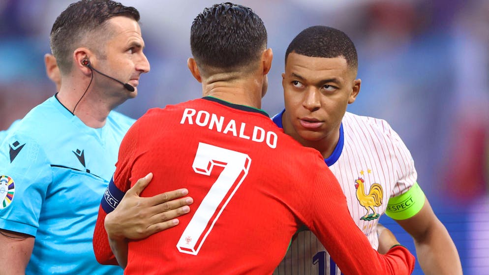 Clear message from the idol. Ronaldo on Mbappé: 