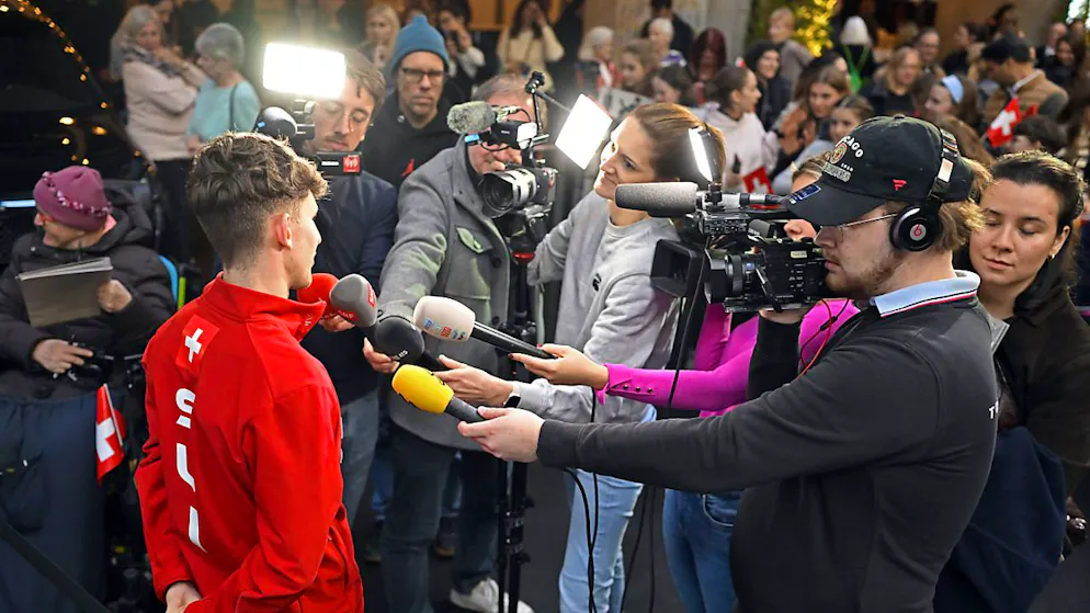 «Es freut mich, dass ich etwas bewegen konnte» - Gallery. Über 200 Personen empfangen den Europameister