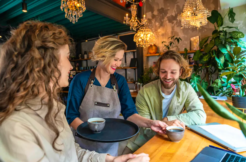 How hospitable the people in a country are also has an impact on the experiences of travelers.