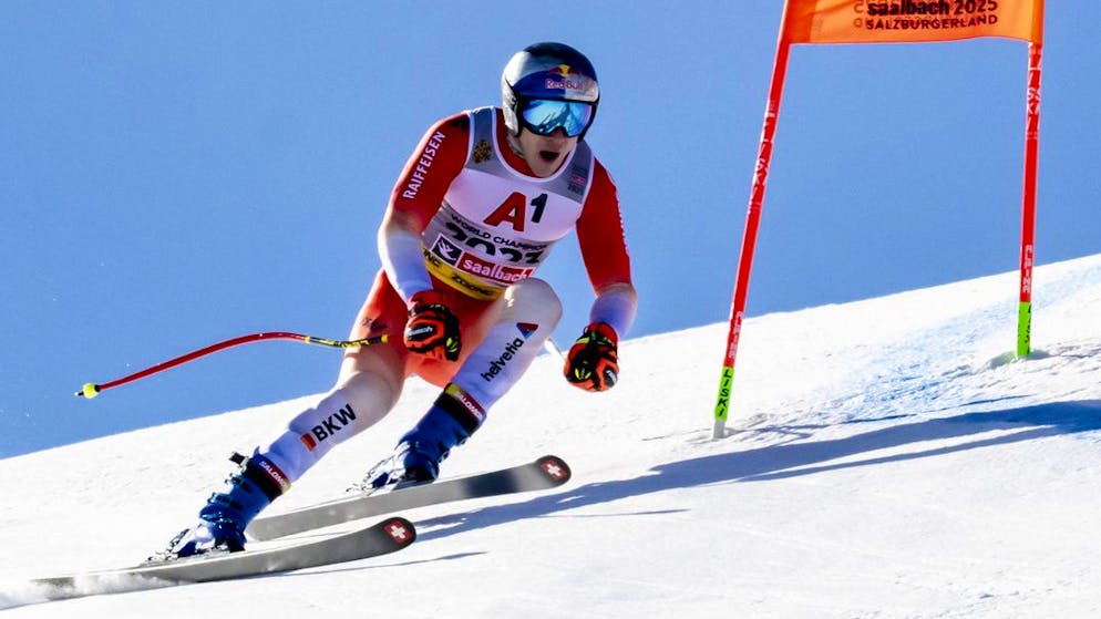 Marco Odermatt klassiert sich im ersten Training zur WM-Abfahrt auf Platz 5.