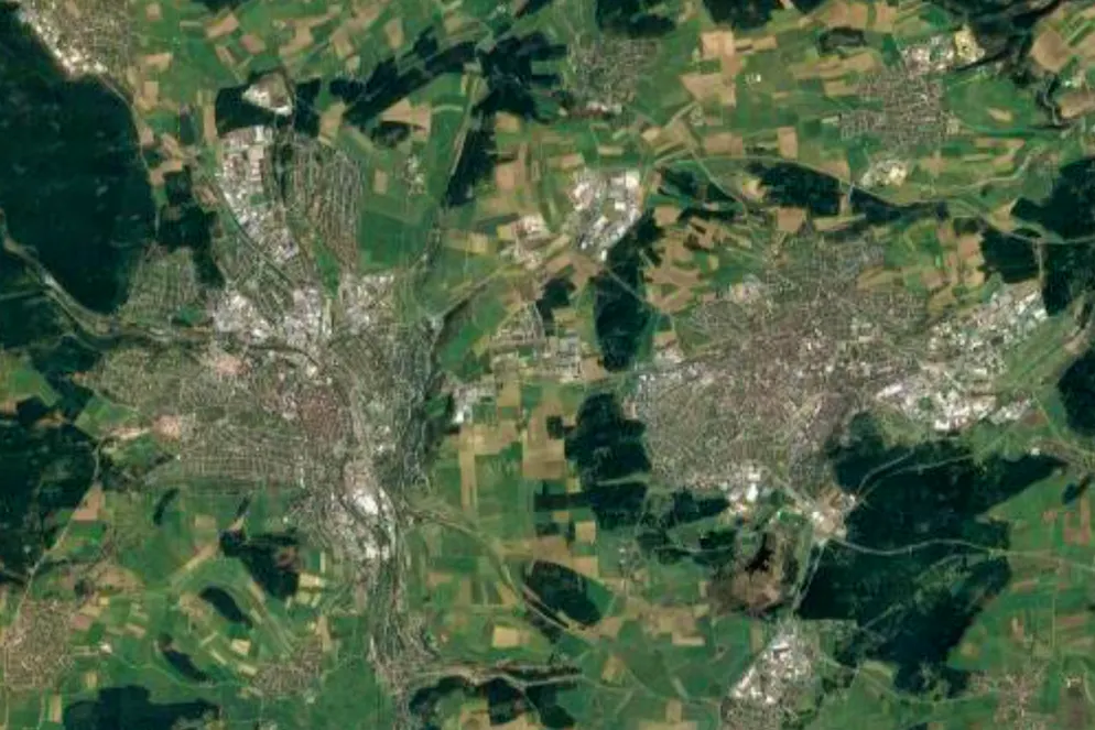 In Villingen-Schwenningen sind drei Tote gefunden worden. 