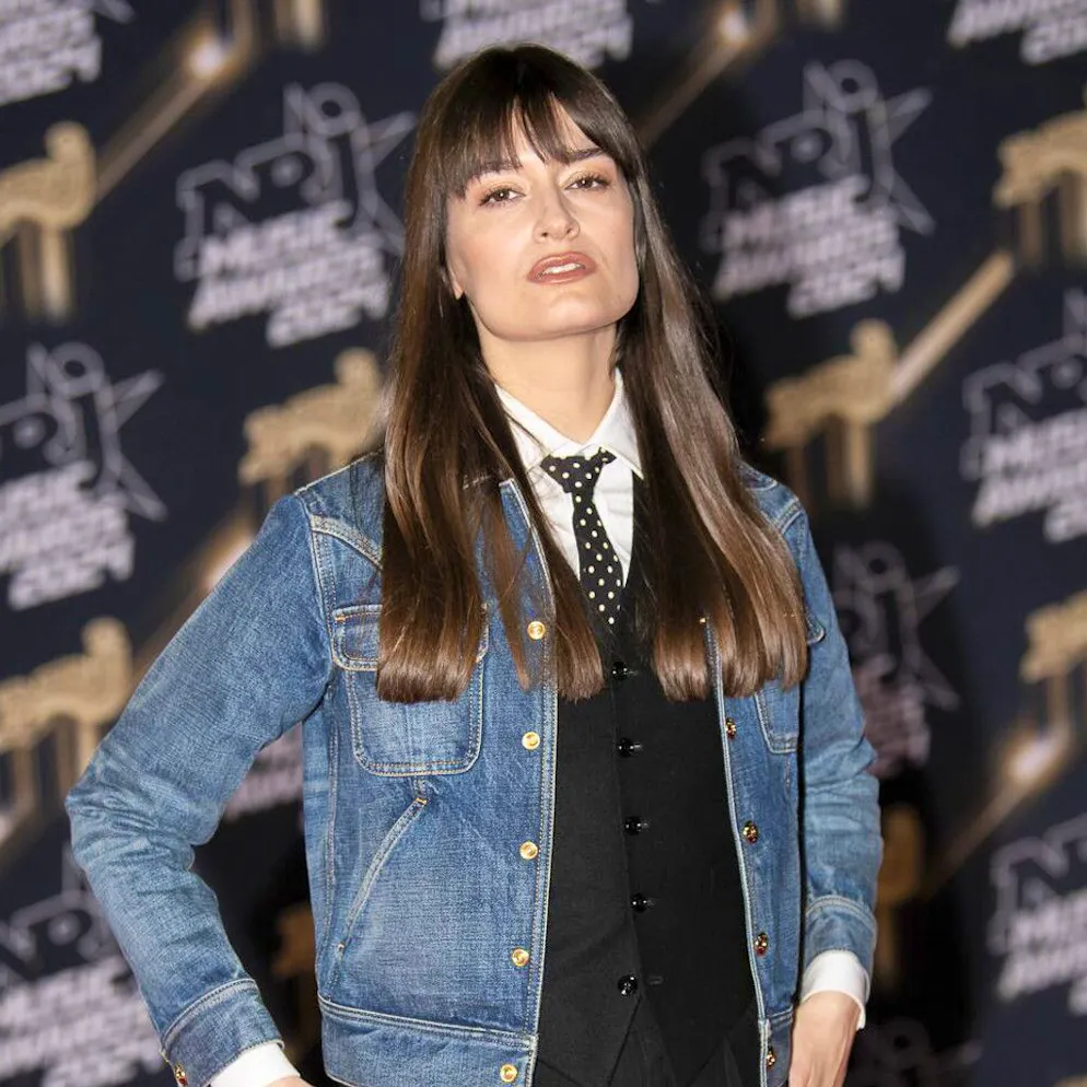 Lorsqu'elle a commencé à donner des interviews certains journalistes, notamment des femmes, s'étonnaient de ce retour aussi rapide.