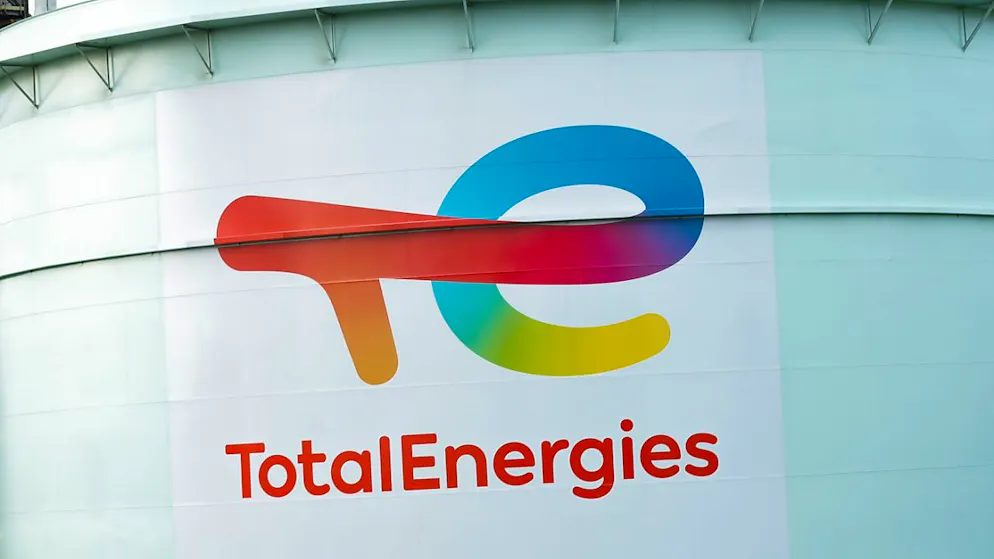 Malgré ses bénéfices en recul, le groupe gratifie ses actionnaires et a annoncé une hausse de 7,6 % des dividendes au titre de l'année 2024.