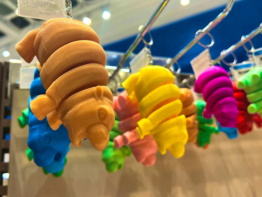 A hippo girl as a box office hit: the Moo Deng phenomenon - Gallery. Key rings in the shape of Moo Deng are a popular souvenir.