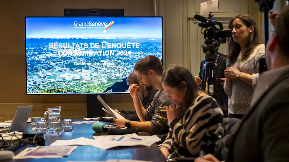 Les résultats d'une vaste enquête de consommation des habitants du Grand Genève, rendus publics jeudi, révèlent la forte hausse du commerce en ligne.