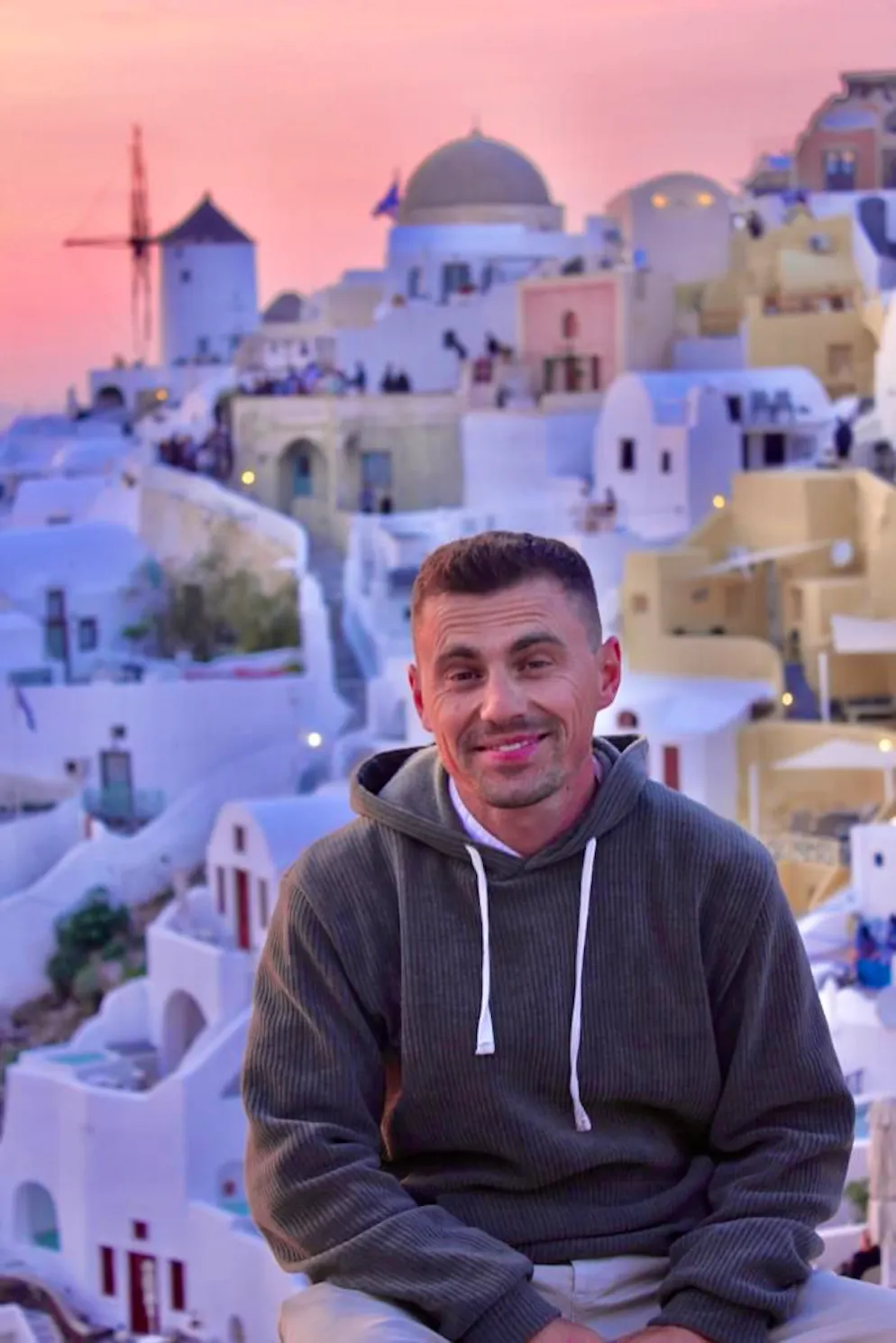 Marcus lebt seit sieben Jahren auf Santorini.