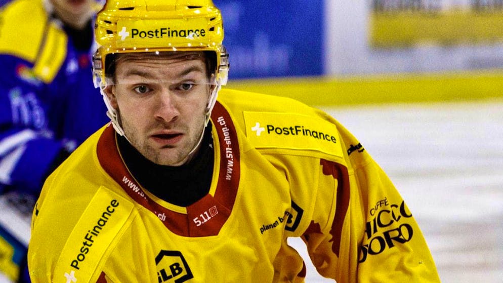 Played a strong season with the SCL Tigers and wore the top scorer's helmet for a while: Dario Rohrbach