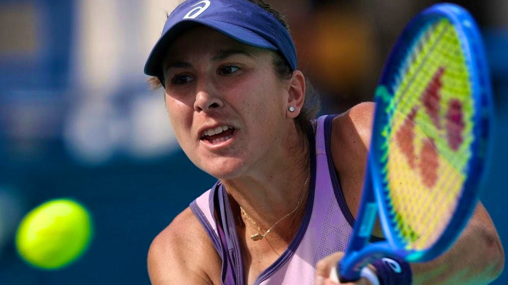 Things continue to go well for Belinda Bencic in Abu Dhabi
