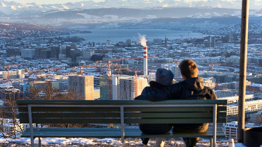 Gli svizzeri guardano con meno apprensione al futuro.