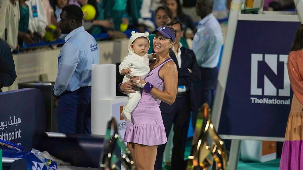 Belinda Bencic wins the tournament again - Gallery. Belinda Bencic in Abu Dhabi with daughter Bella