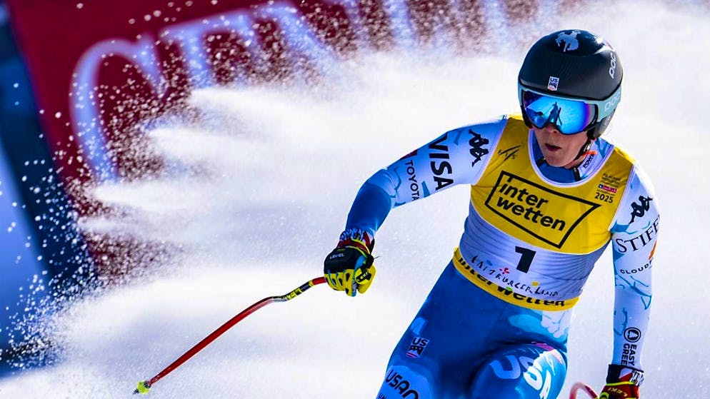 Breezy Johnson surprises with bib number 1 and sets a time that no one else can match