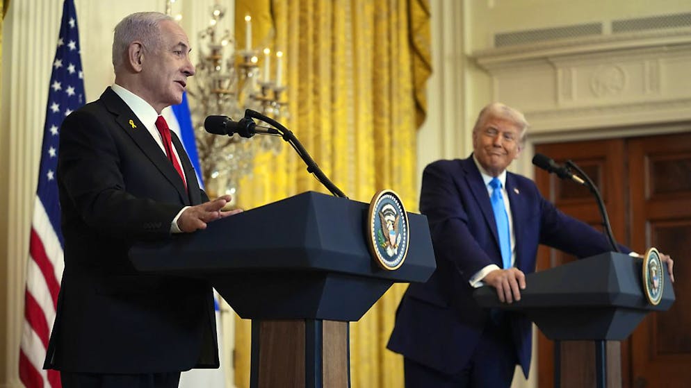 Benjamin Netanyahu ha definito il piano di Donald Trump "rivoluzionario".