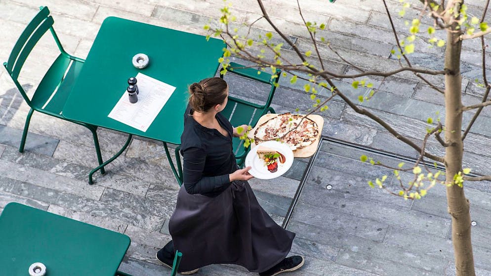 L'iniziativa dell'Unia chiedeva di introdurre un salario minimo di 22 franchi all'ora in tutti i settori.