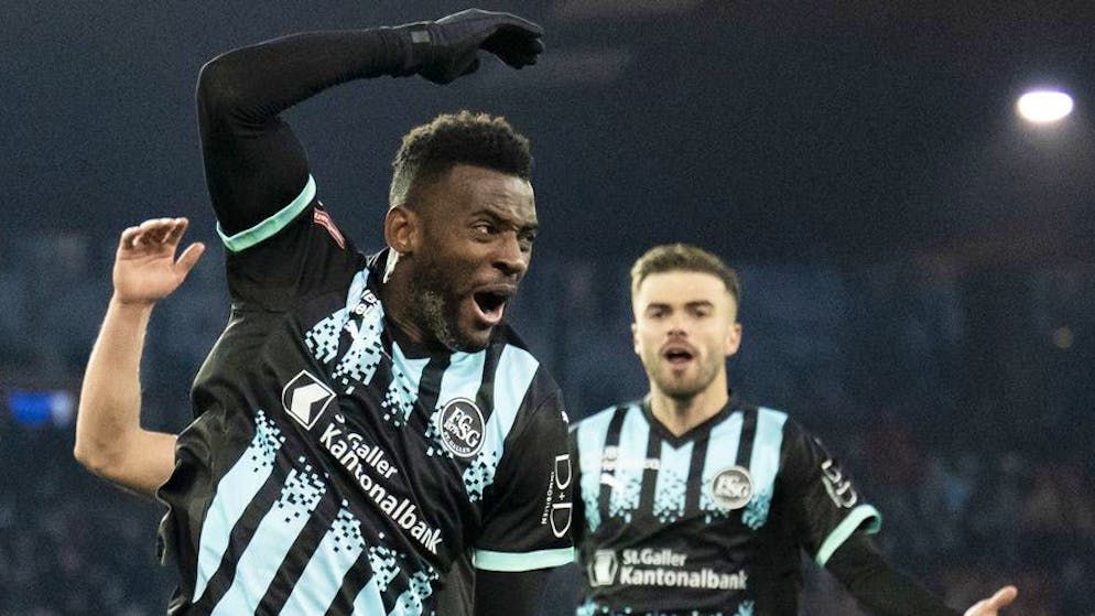 Video highlights. Nsame single-handedly shoots St.Gallen to a 2:1 victory over FC Zurich
