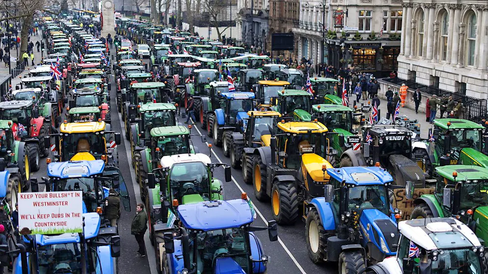 Les agriculteurs s'opposent à une taxe de 20% sur les successions qui s'appliquera aux exploitations valant plus d'un million de livres.