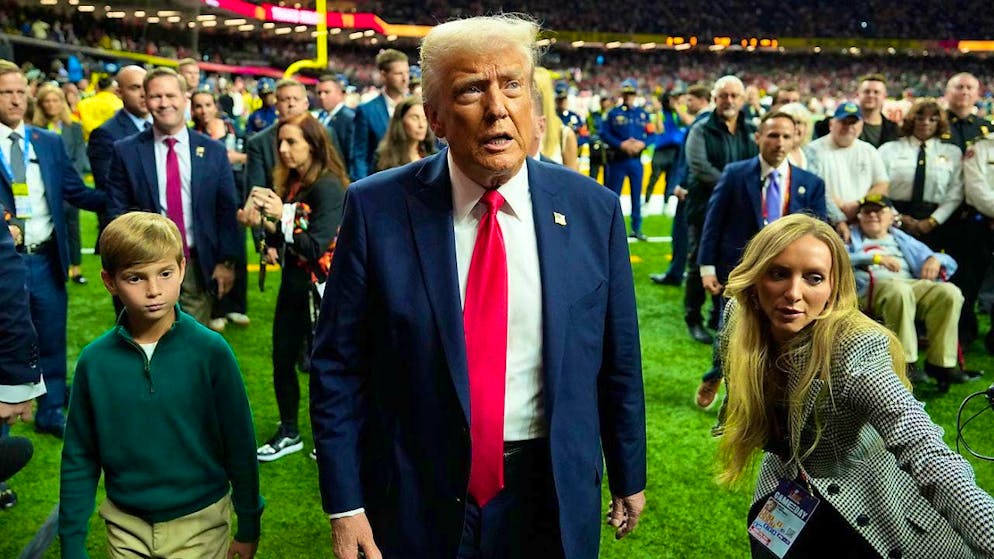 USA: Trump at Super Bowl: "memorable day" | blue News