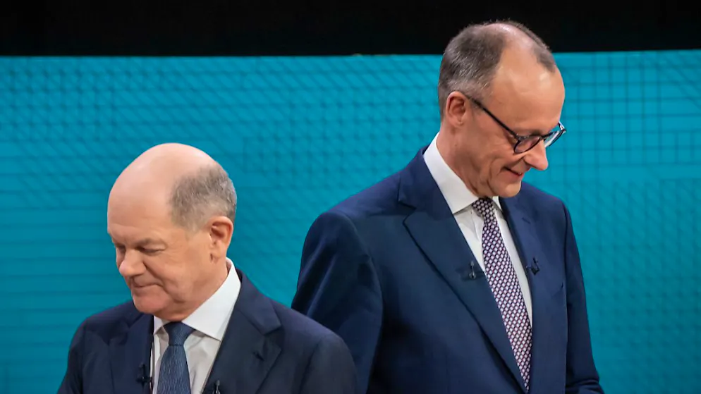 Le chancelier Olaf Scholz (à gauche) et le politicien conservateur Friedrich Merz (CDU) sont candidats aux législatives allemandes du 23 février prochain.