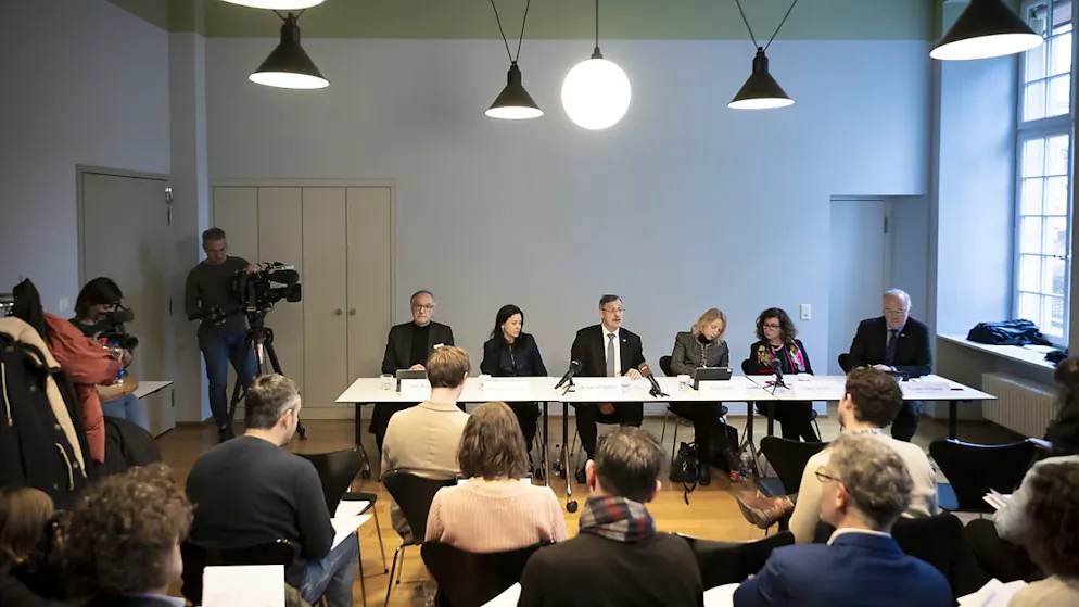 Eine Wissenschaftsallianz hat am Dienstag in Bern vor den Medien vor den Plänen des Bundesrats gewarnt, das Ausgabenwachstum bei Bildung, Forschung und Innovation zu bremsen.