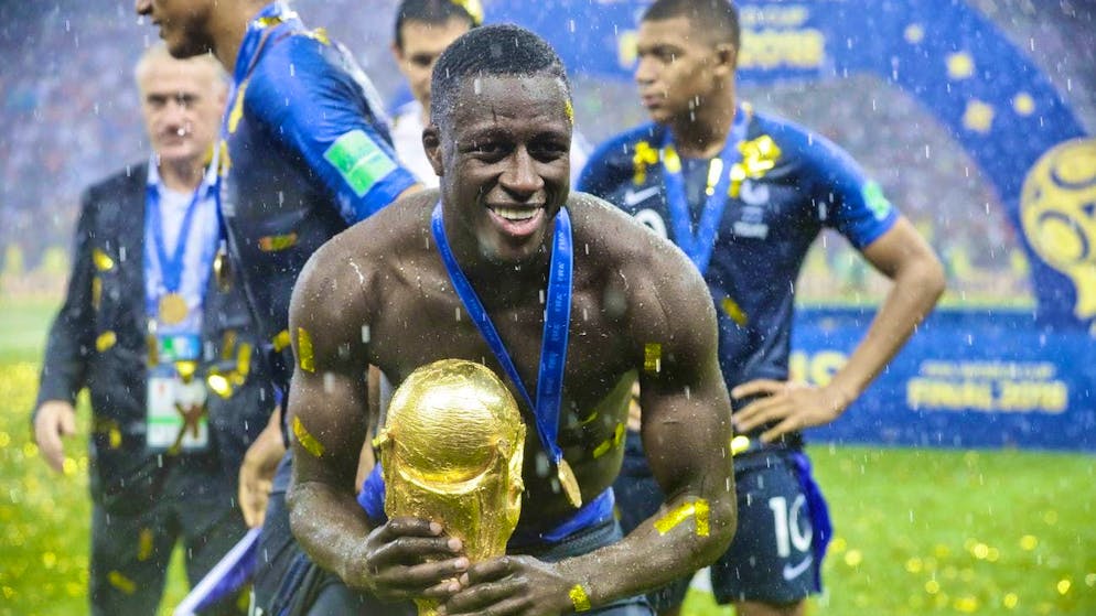 Benjamin Mendy – Câu Chuyện Buồn Sau Ánh Hào Quang