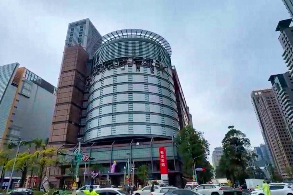 Several dead in department store explosion in Taiwan - Gallery. The scene of the accident was on the 12th floor of a shopping center.